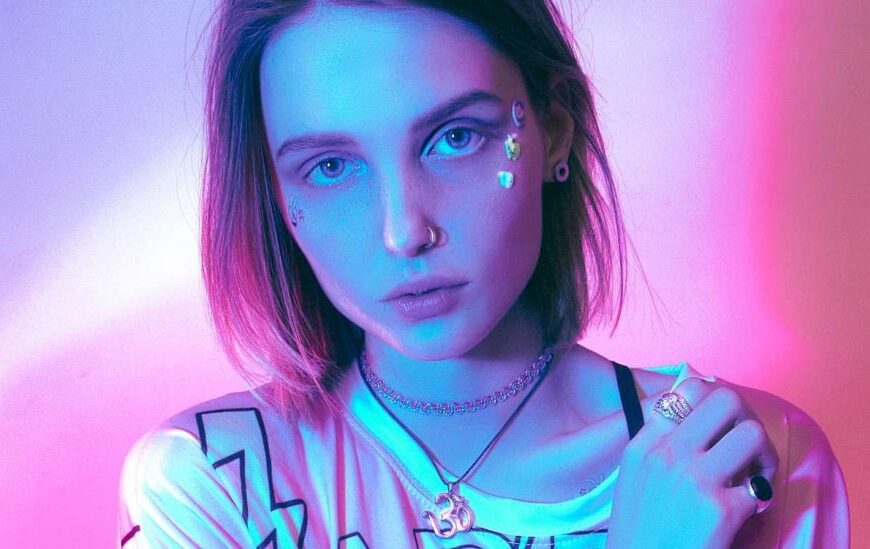 Clooney Swaps Vintage For Dazzling…